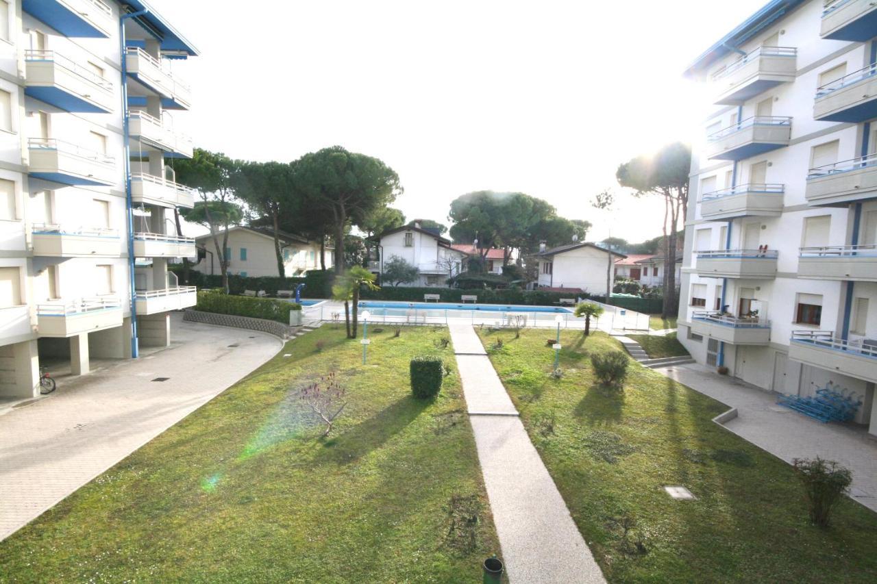 Ba- Althea - Piscina- Apartamento Lignano Sabbiadoro Exterior foto