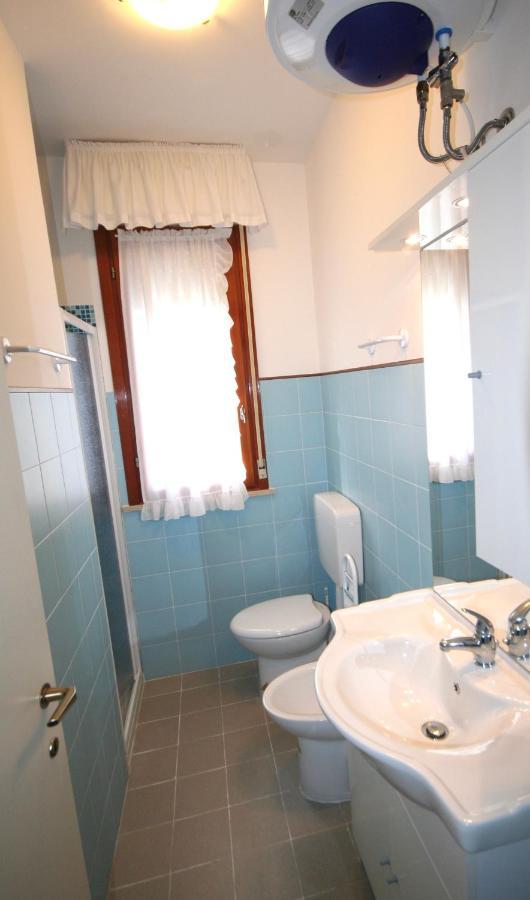 Ba- Althea - Piscina- Apartamento Lignano Sabbiadoro Exterior foto